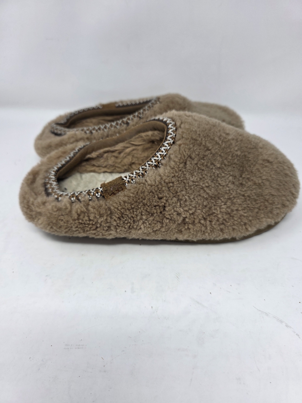 UGG Tasman Maxi Curly Slipper Chestnut Shearling Clog Kids 6 Womens 7.5 EU 38
